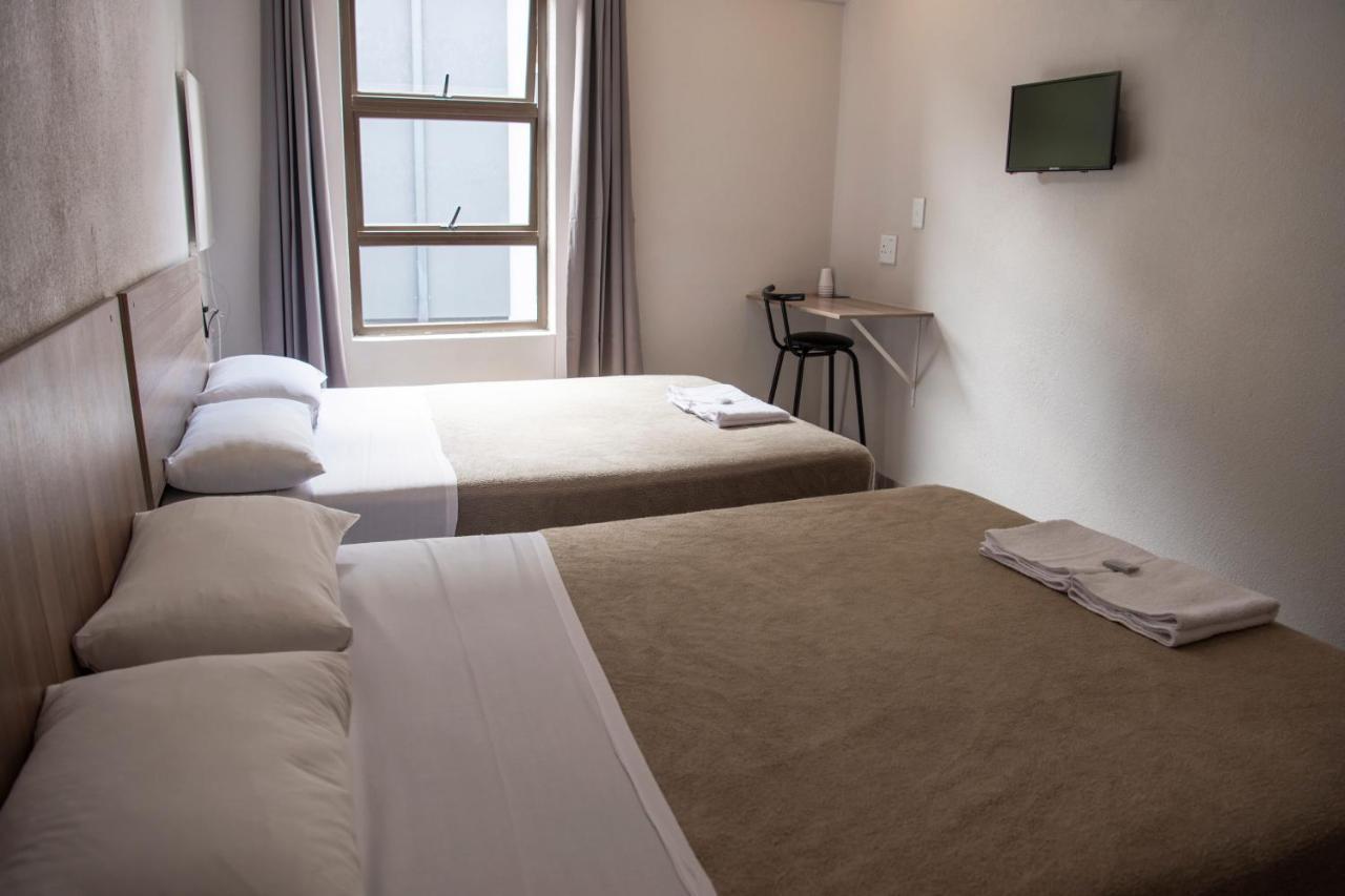 Ecomotel Marlboro Йоханнесбург Экстерьер фото